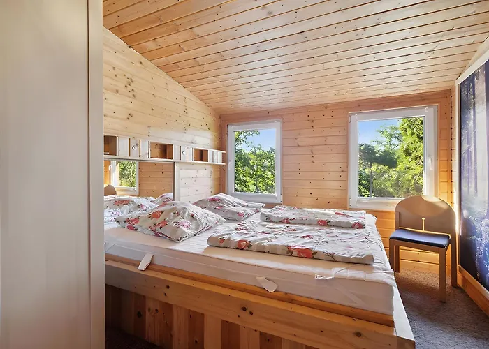 249 - Haus Seeblick Vakantiehuis Zadelsdorf